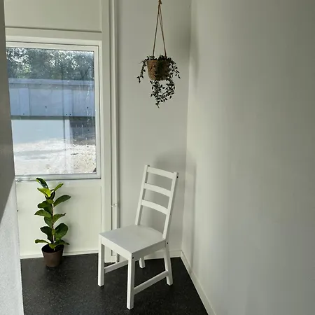 Mini 10 - Taet Pa Legoland Og Lego House Хостел